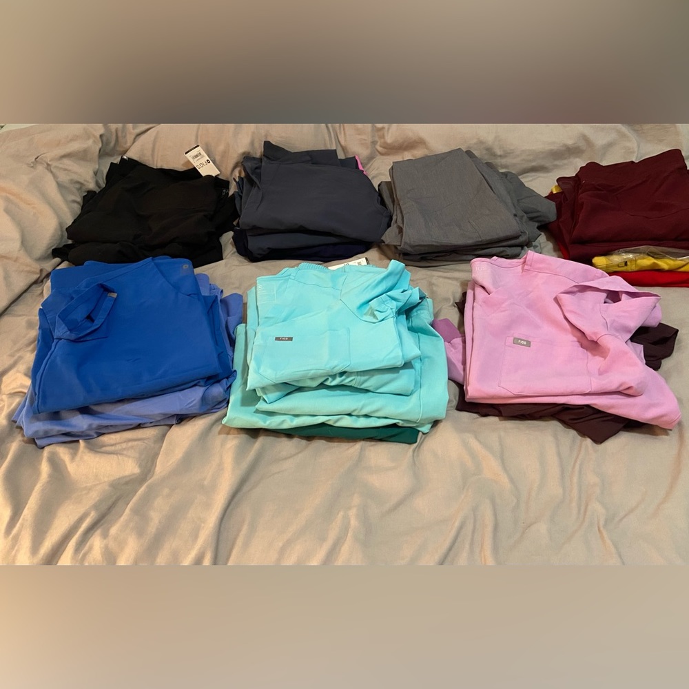FIGS PURGE! S/M TOPS, M/L BOTTOMS!